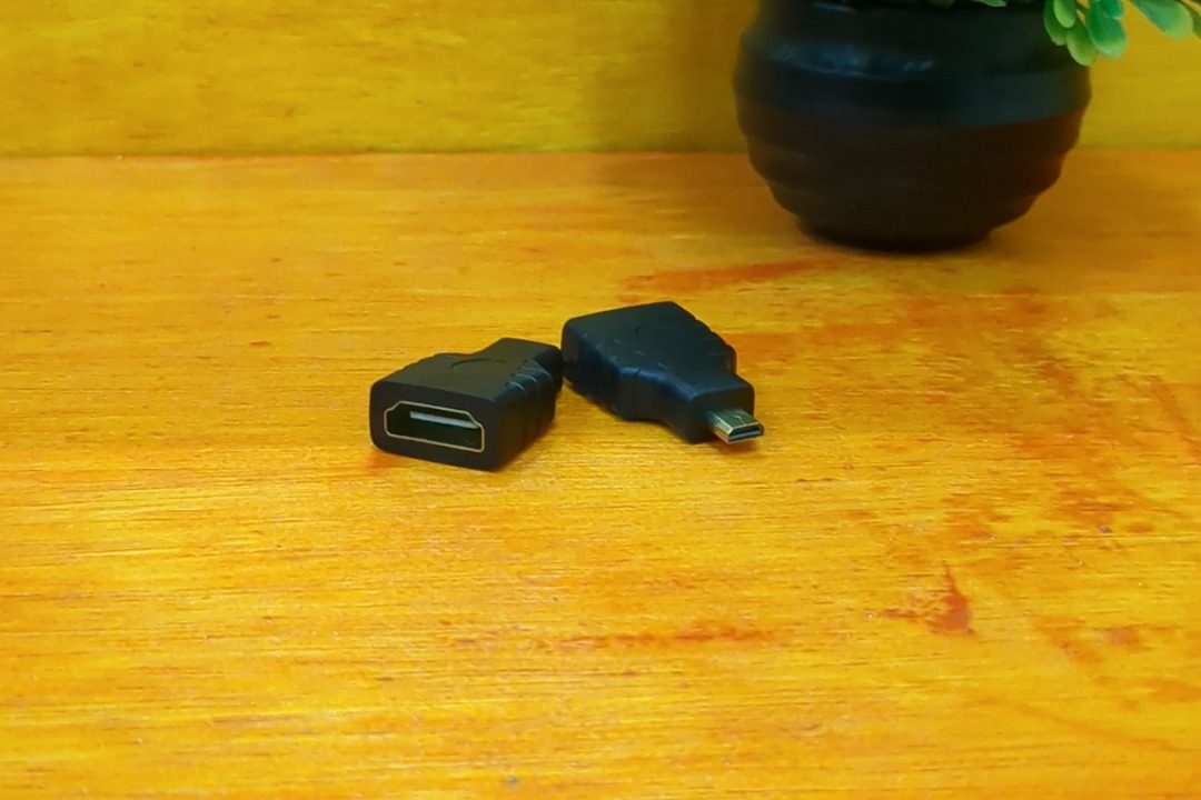 Micro HDMI to HDMI